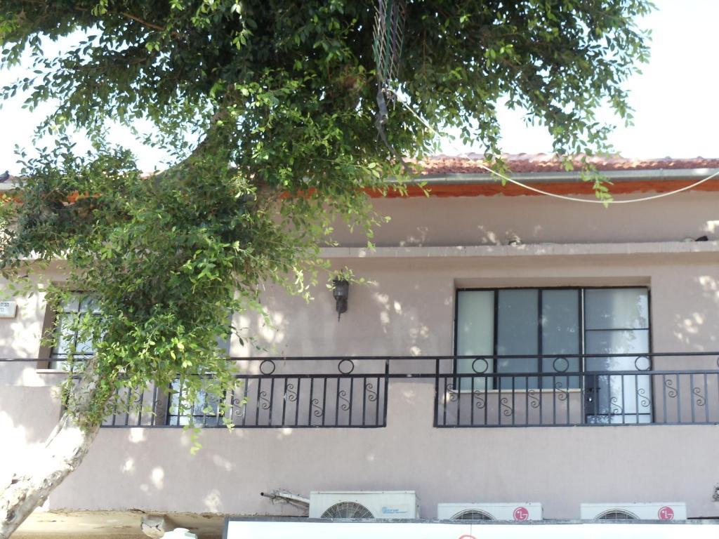 Casa Vital Boutique Hotel Rechovot Quarto foto